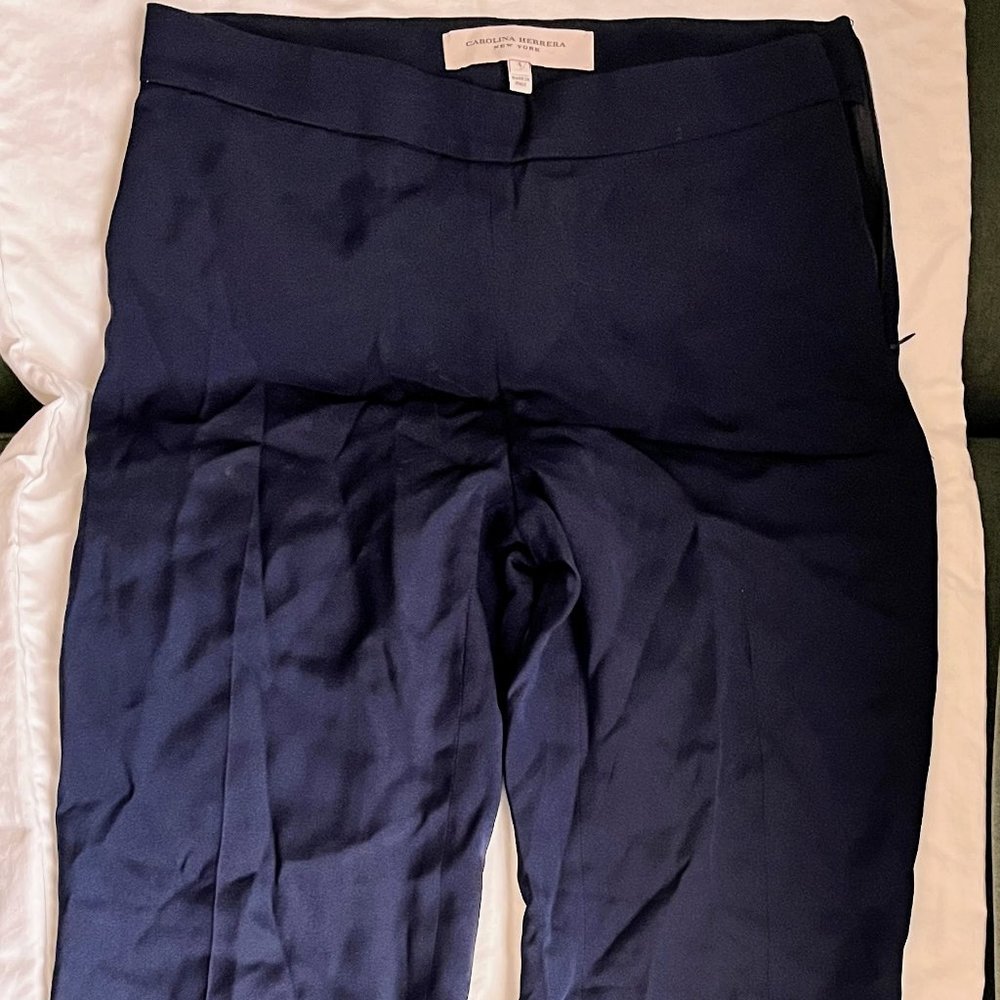 Navy Vintage 100% silk carolina herrara pants